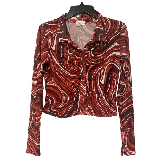 Birch & Stone Long Sleeve Slinky 70’s Red Collar Button Crop Tee Blouse - Size L - Picture 2 of 5